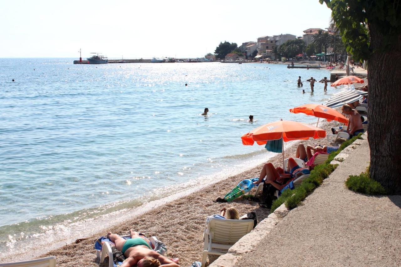 Apartments By The Sea Gradac, Makarska - 6661 Градац Экстерьер фото