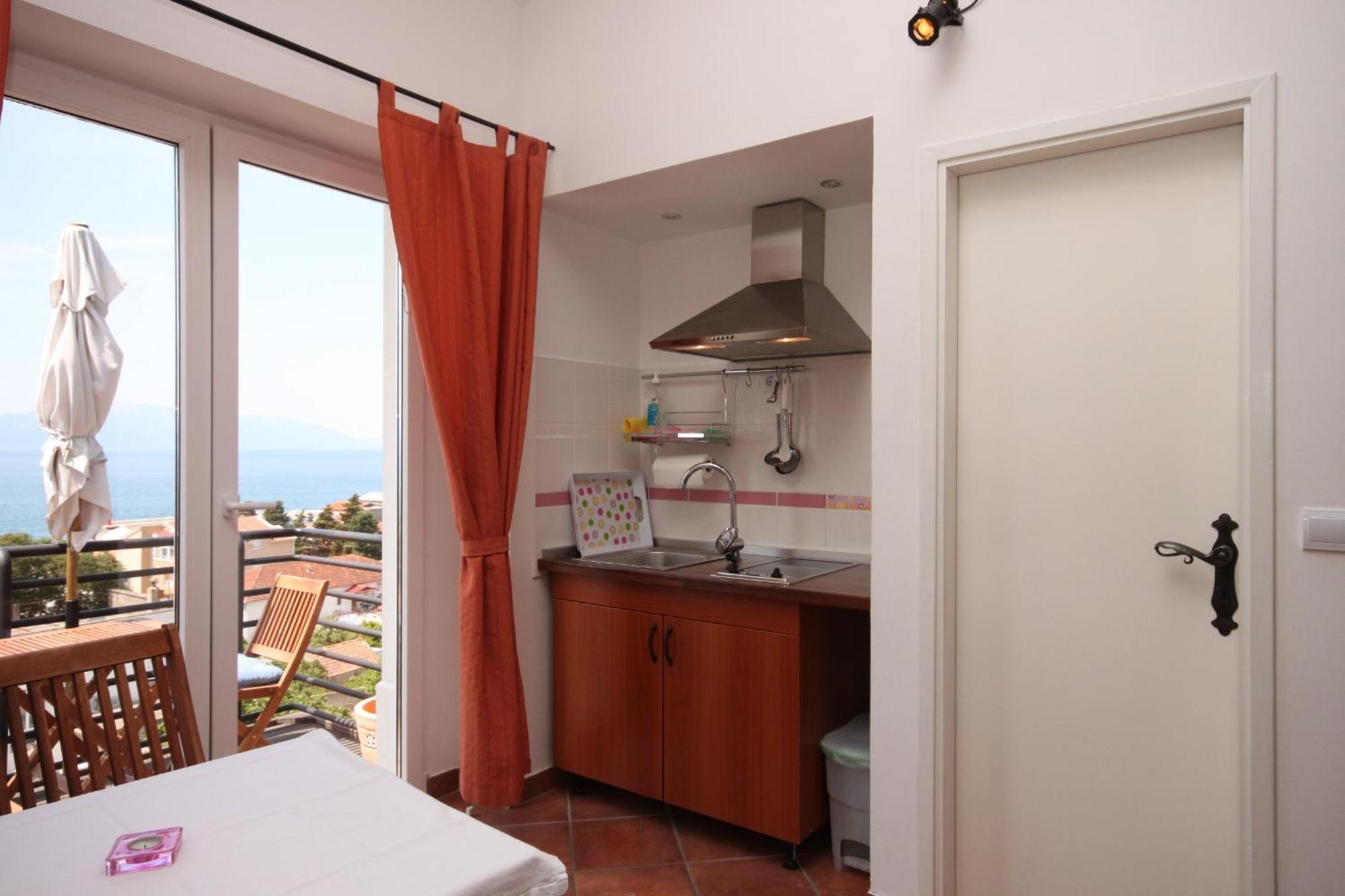 Apartments By The Sea Gradac, Makarska - 6661 Градац Экстерьер фото