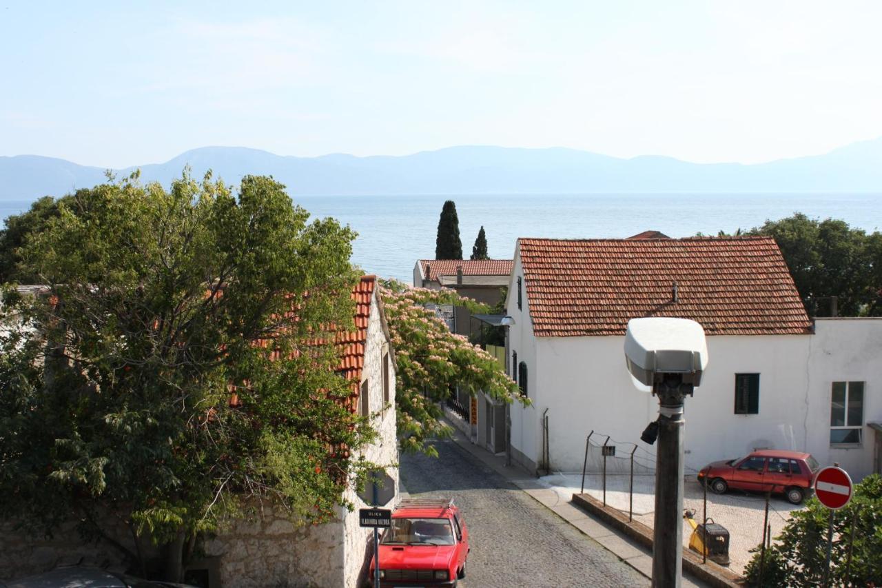 Apartments By The Sea Gradac, Makarska - 6661 Градац Экстерьер фото