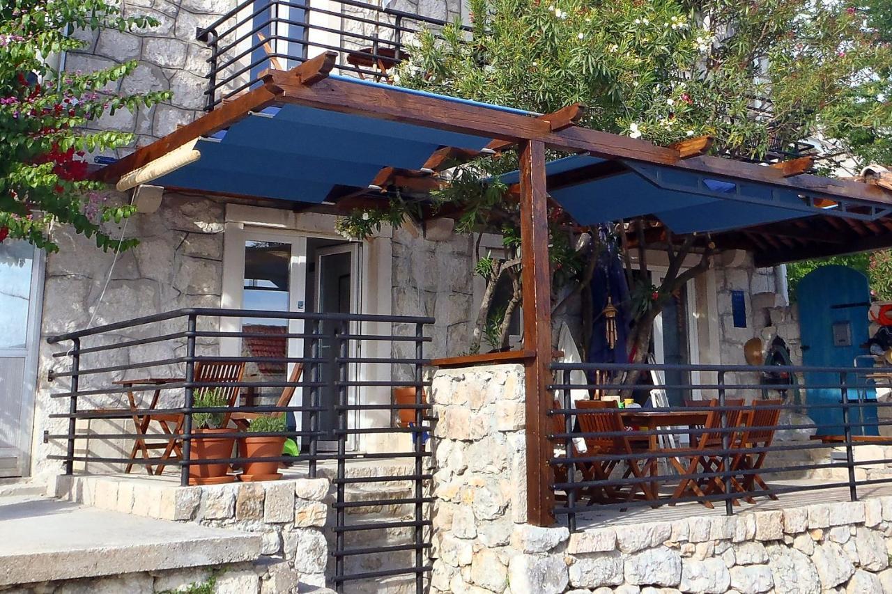Apartments By The Sea Gradac, Makarska - 6661 Градац Экстерьер фото