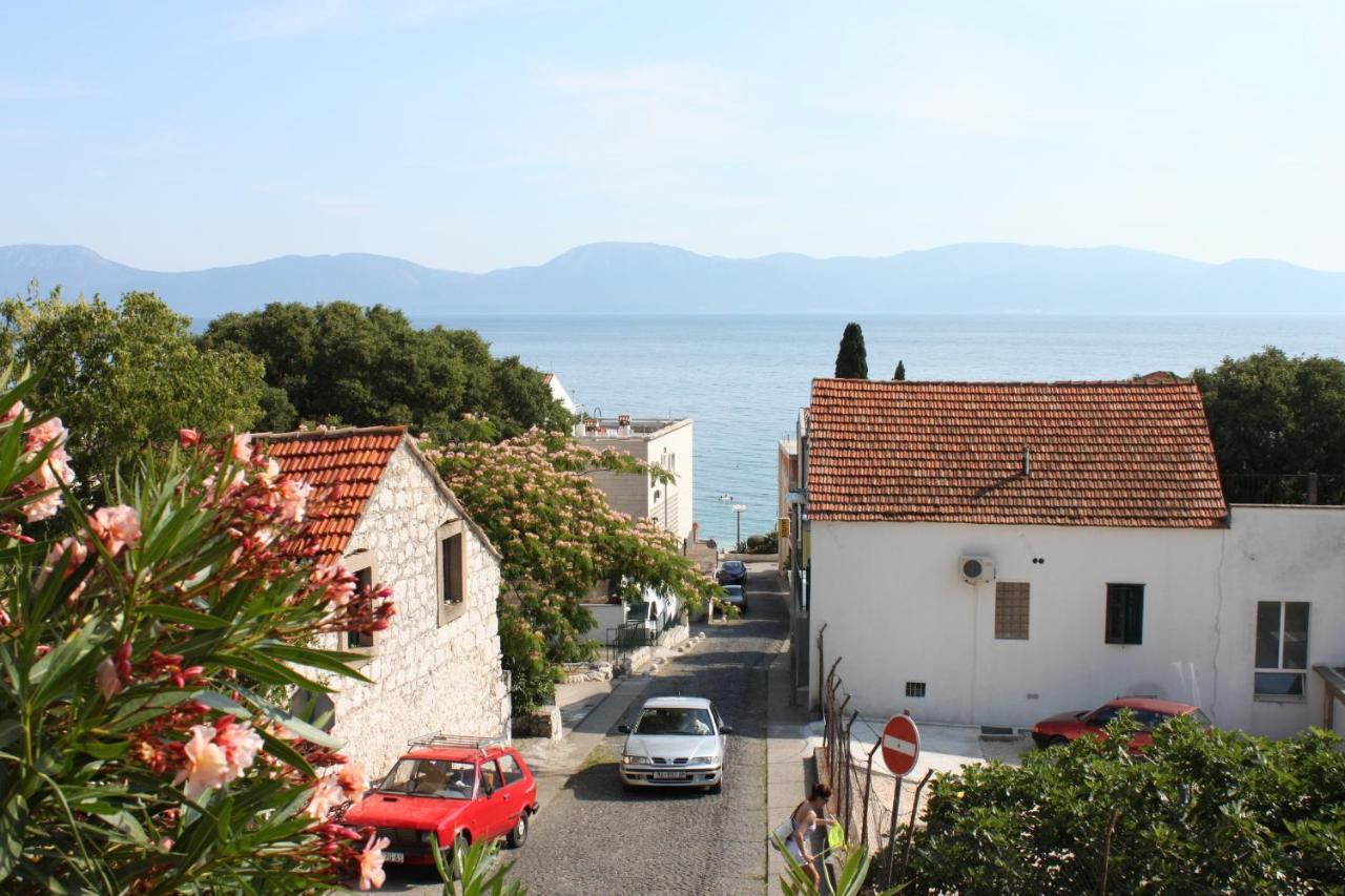 Apartments By The Sea Gradac, Makarska - 6661 Градац Экстерьер фото